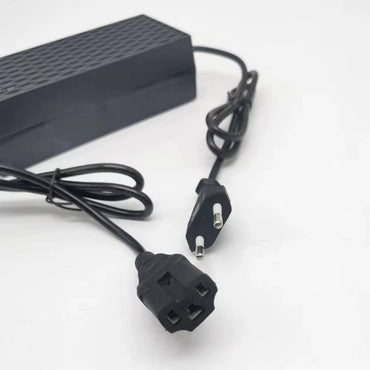 Adapter Trotineti 54.6V – 2A