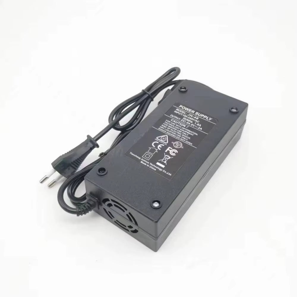 Adapter Trotineti 54.6V – 2A
